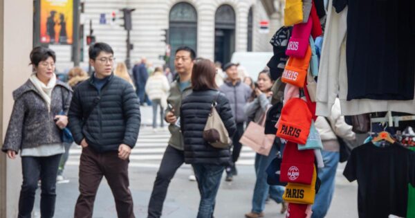 Chinese tourists make a comeback in France… but not like before