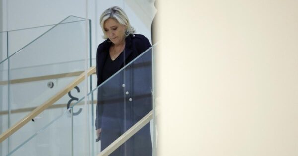 Marine Le Pen’s strategy for breaking with the law