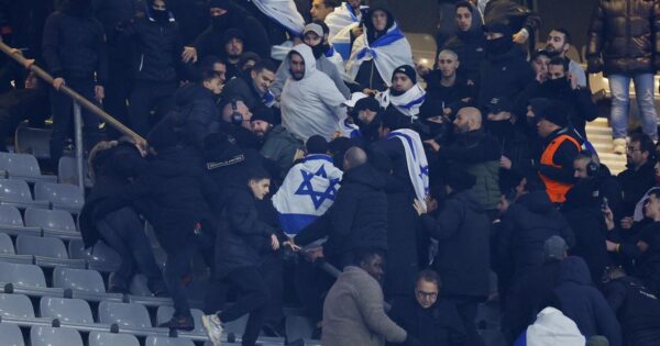 scuffles between fans in the stands of the Stade de France