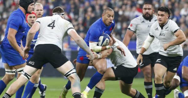 the All Blacks will be wearing… white against France