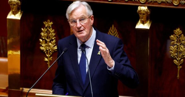 Michel Barnier wants to “know” what Auchan and Michelin have done “with the public money we gave them”.