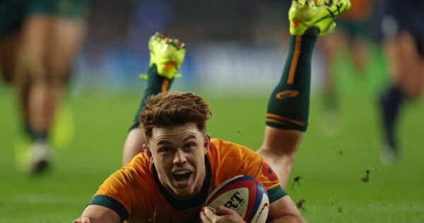 in England, Australia score an impressive last-second win