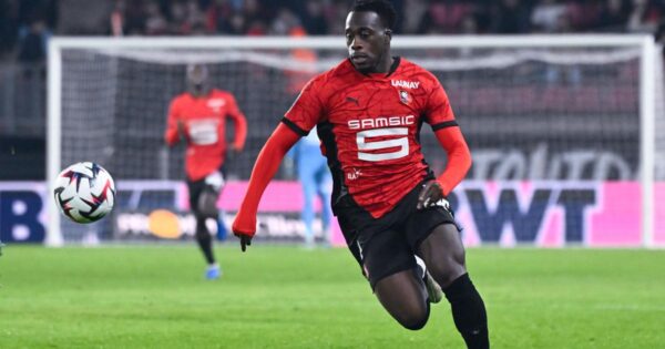 Rennes in the fog against Toulouse