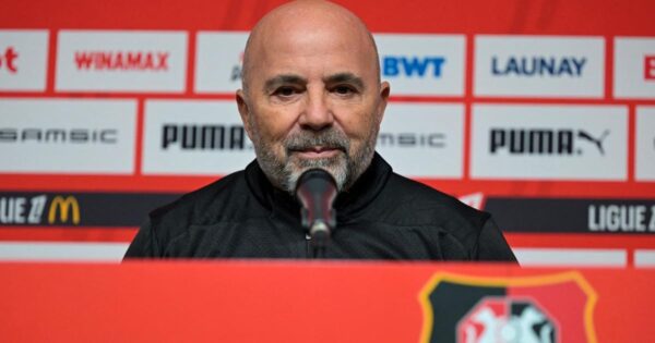 new Rennes coach Jorge Sampaoli wants to “transform the group”.