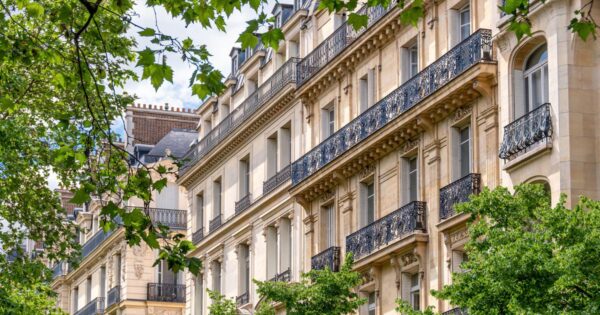 A study reveals that condominium managers in the Paris region suffer from a poor image.